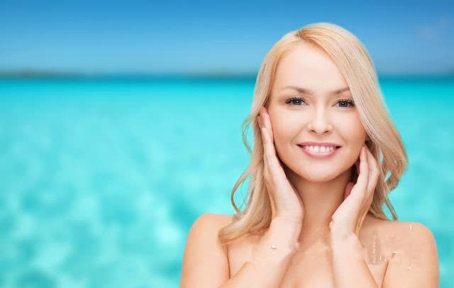 洗完脸后做这3件事，吸收效果翻10倍不止，养成“牛奶肌”很简单