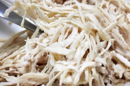 鸡胸肉怎么做好吃？吃腻了水煮不如试试鸡胸肉小零食