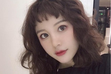 冬天流行的蓬松短发发型，方脸圆脸的女生一定要知道