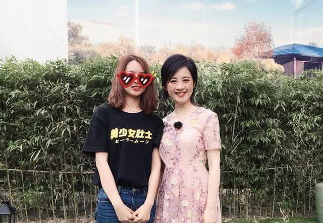 曾是央视著名女主持,丈夫为她抛弃原配,如今慢慢沦落为路人