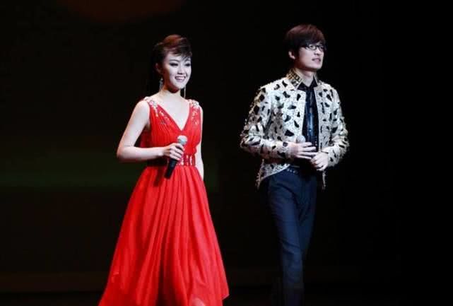 曾红过凤凰传奇,后因车祸从“兄妹”变夫妻,今生活不尽如人意!