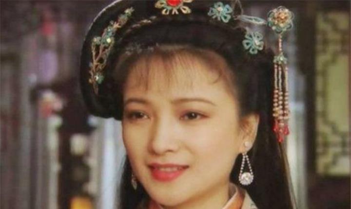 曾是“祁同伟”前妻,古装第一美女,二婚嫁大9岁男星