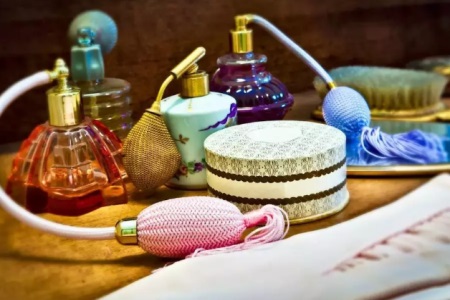 1554886722591903.jpg 这四款香水必须拥有,最后一款爱不释手!