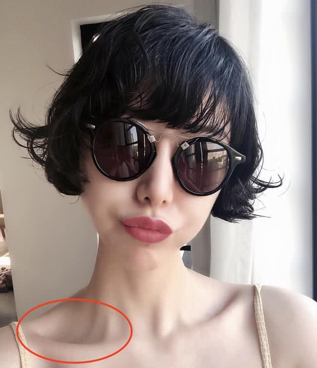 李亚鹏新女友照片曝光，比王菲还美皮肤白到发光