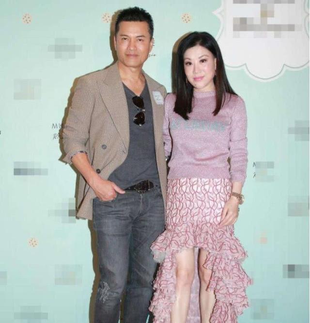 最富有“软饭王”,只因娶得好不拍戏仍身家过亿,63岁帅气依旧