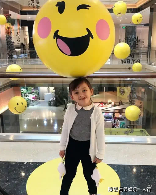 有种“藏得深”叫马雅舒，当6岁女儿和4岁儿子曝光，网友：沦陷了！
