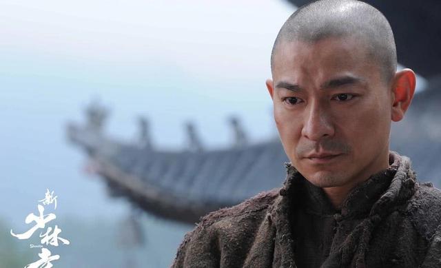 除了谢霆锋,刘德华也能驾驭所有发型,最后一张容易让人上瘾