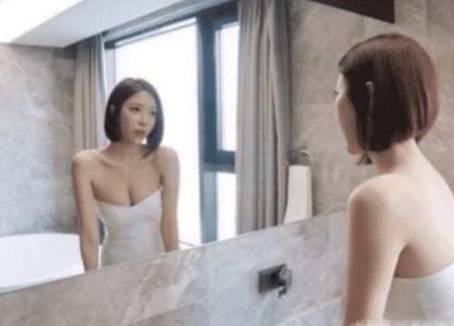 相差17岁的母子恋被很多人不看好,如今呢?人家幸福着呢