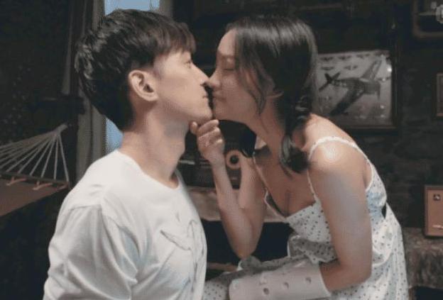 有种不安全叫王晓晨，无美颜镜头下暴露颜值身材，王小米中毒太深