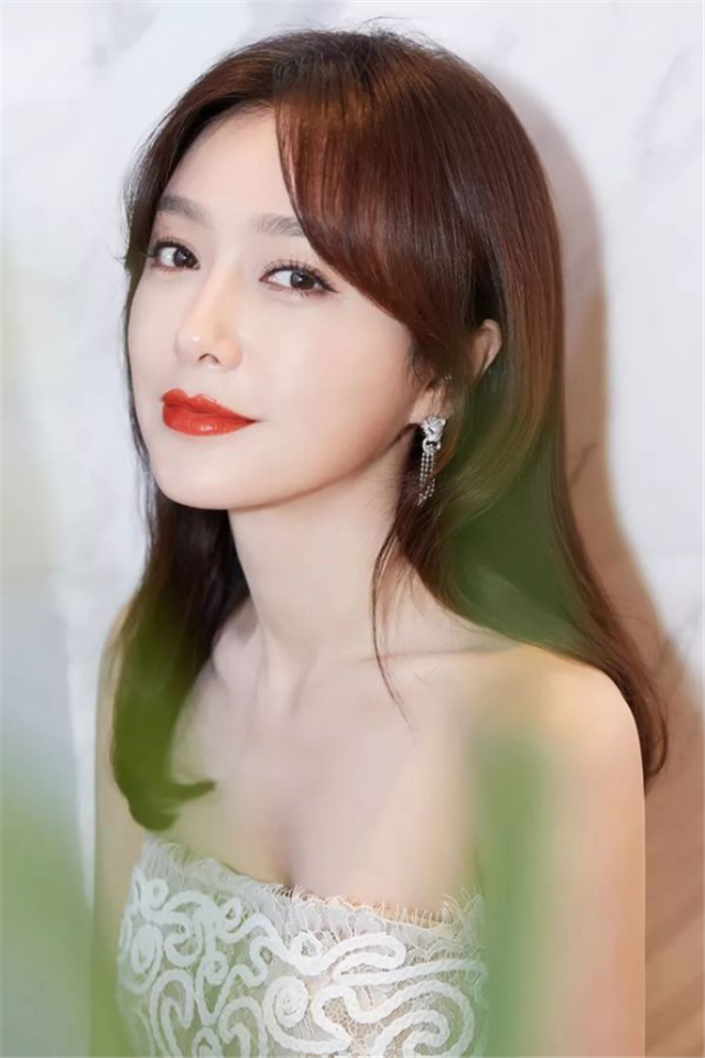 今年流行这4种发色,时髦减龄还显白