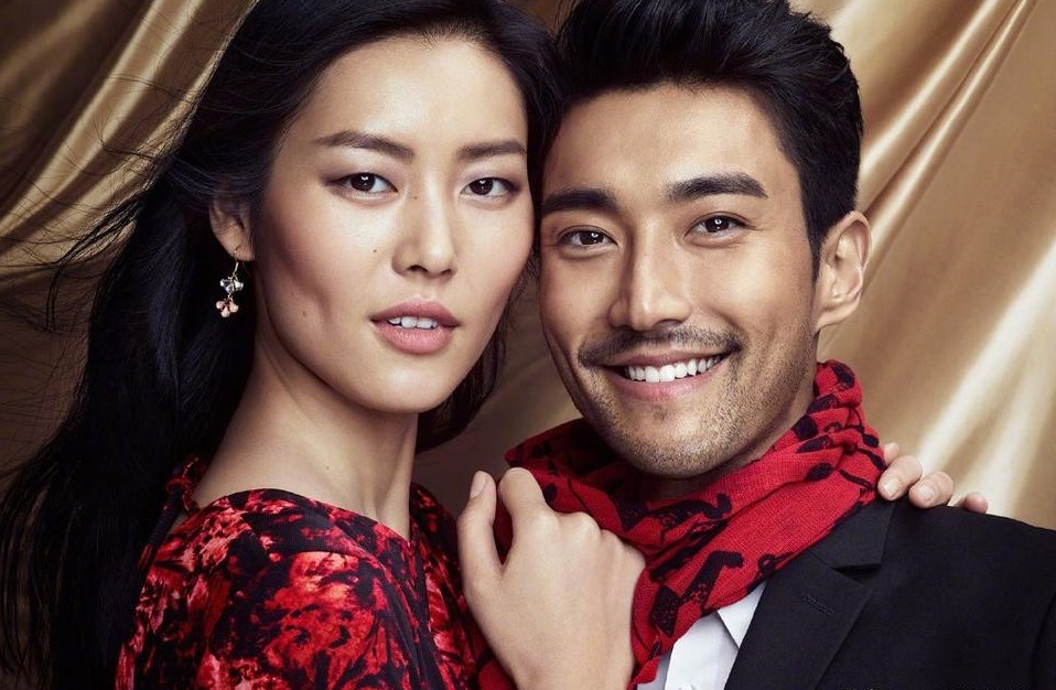 赵丽颖冯绍峰拍摄新春广告被赞，养眼程度不逊色于杨幂赵又廷