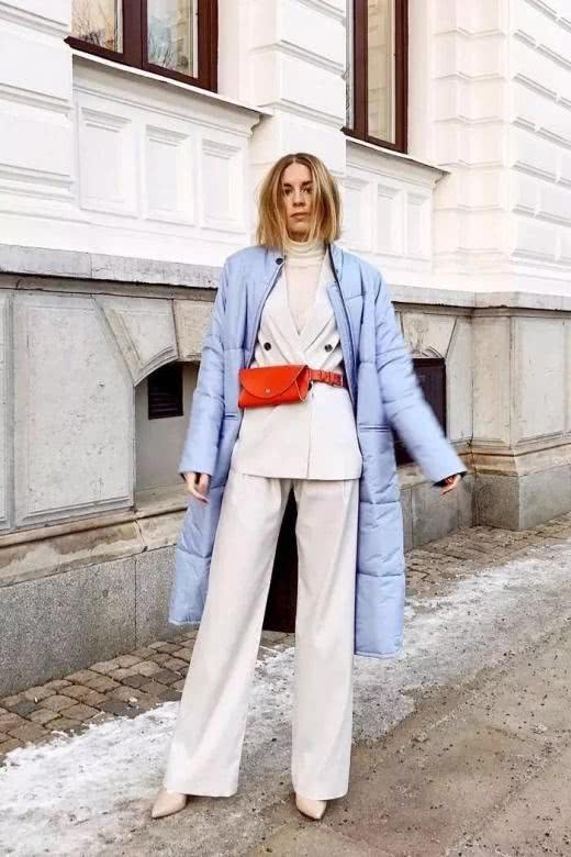 穿羽绒服今年流行这3双靴子,时髦显瘦还显高