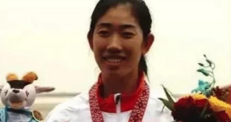 “儿子”是一线明星，女儿是奥运冠军，51岁的她才是人生赢家！