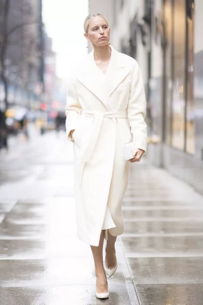 秋冬穿什么颜色的衣服最显白?你知道吗?