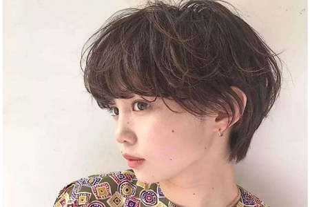 1561538189194661.jpg 方脸女生的发型设计图片,俏皮减龄时尚感十足