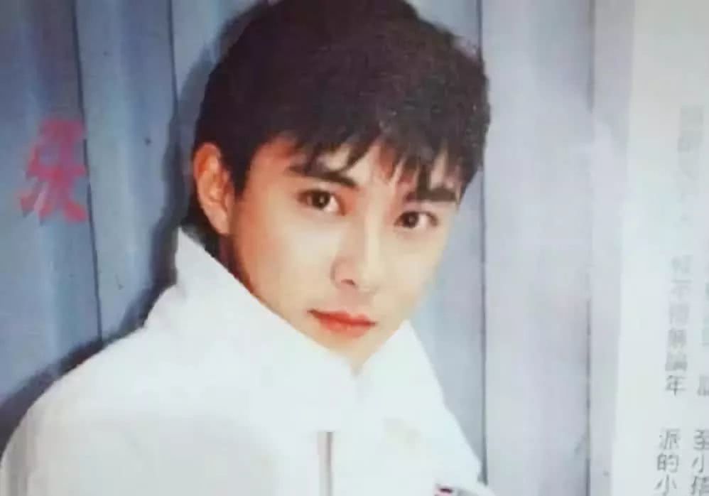 20位男星的18岁,黄磊貌若潘安却落榜,徐峥读上戏时头发还在