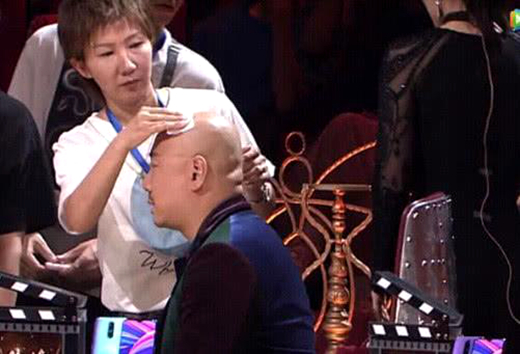 徐峥的光头居然是“假”的,节目组曝光真相,章子怡都忍不住笑场