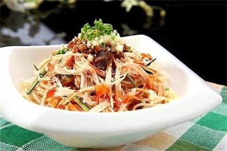 减肥食谱一周瘦10斤的方法，把鸡胸肉做好吃了就可以减肥