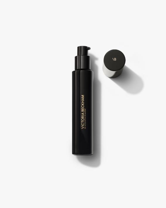 VB x AB跨界首发妆前乳霜，开启润光好命肌