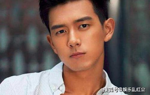 李现回应无名指戴戒指，因手指适合就戴，哭戏却被吐槽！