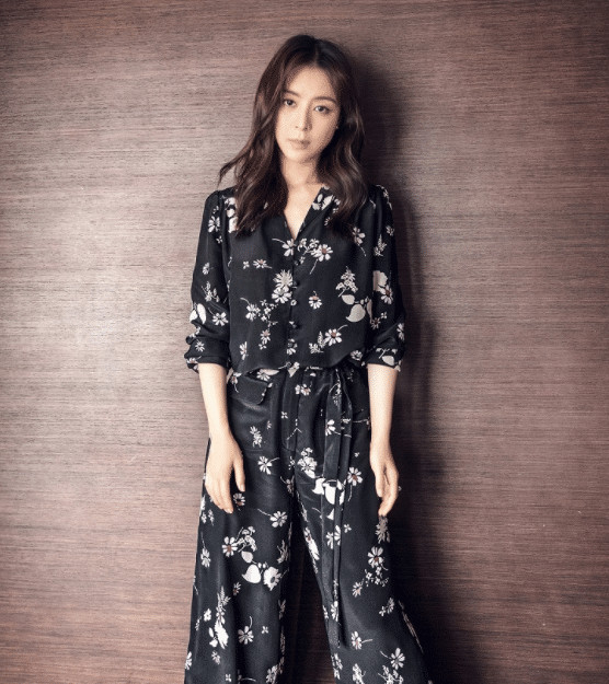 张静初现场罢演?于正发飙:没演技的女星才靠脸吃饭!