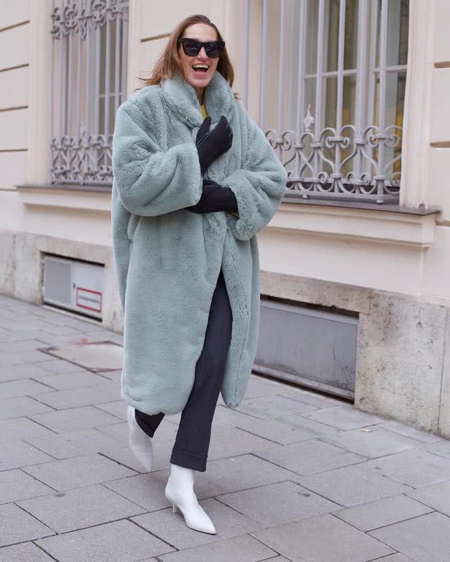 精致的女人一般不会穿这4种穿搭,尤其是第2种,自带“廉价感”