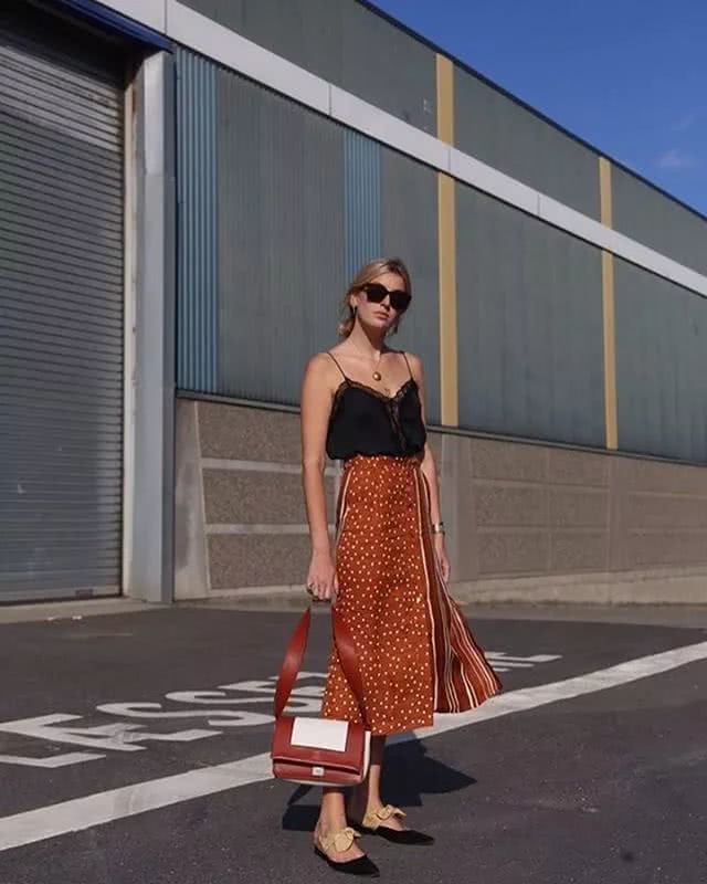 极简混搭风，时尚博主示范最适合上班族的穿衣范本