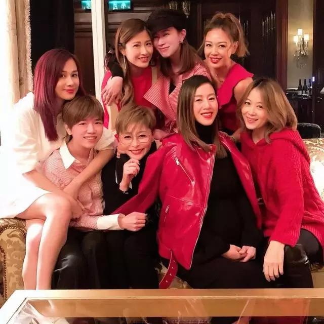 香港“七魔女”再聚会,同为TVB女演员,如今境遇大不相同