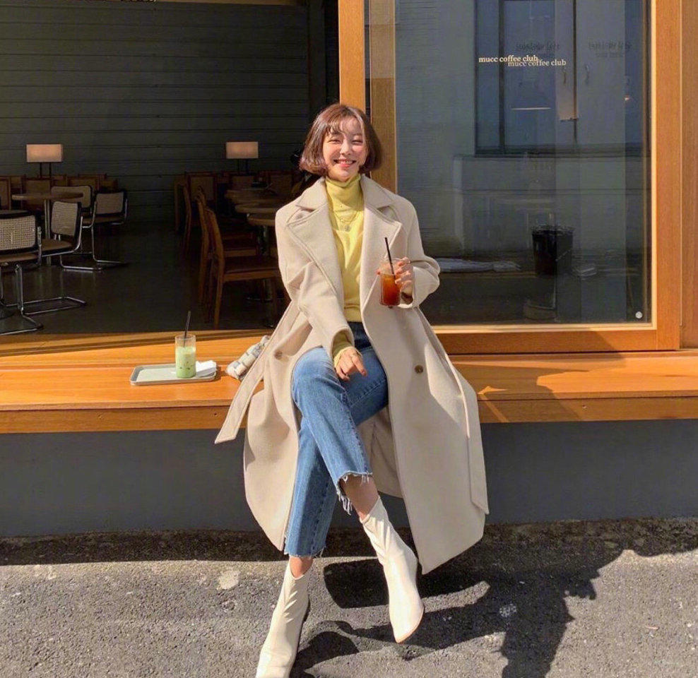 这位韩国小姐姐的冬季时尚搭配温暖又减龄,谁穿谁美