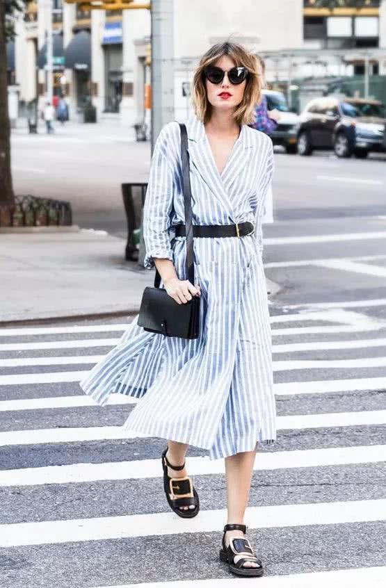 秋冬穿今年流行的3款裙装,好看时髦谁穿谁好看!