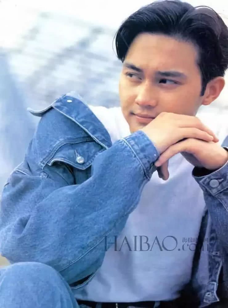 20位男星的18岁,黄磊貌若潘安却落榜,徐峥读上戏时头发还在