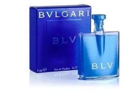 1556094039730270.jpg 这三款女士香水难分伯仲,你要为谁打CALL