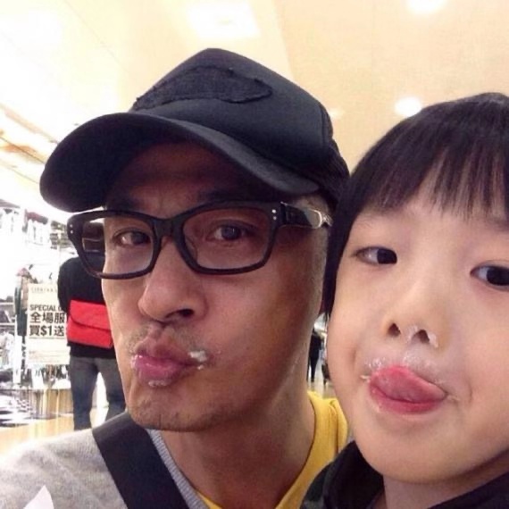 吴镇宇谈孩子教育:不要欺负别人 也不能被人欺负