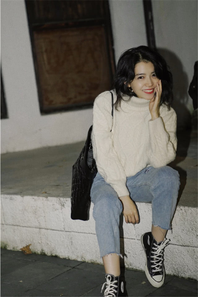 当三木博主遇上网红晚晚,网友:终于知道颜值和气质哪个更重要了