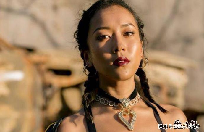 吉克隽逸为什么皮肤黑 是天生肤色还是美黑她怎么回应的