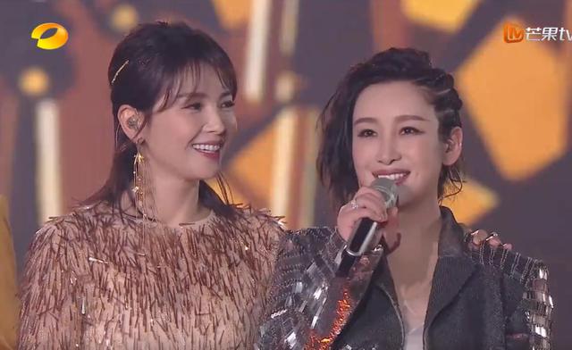 被刘涛亲过的两个女人，如今一个彻底闹掰，一个仍亲密无间