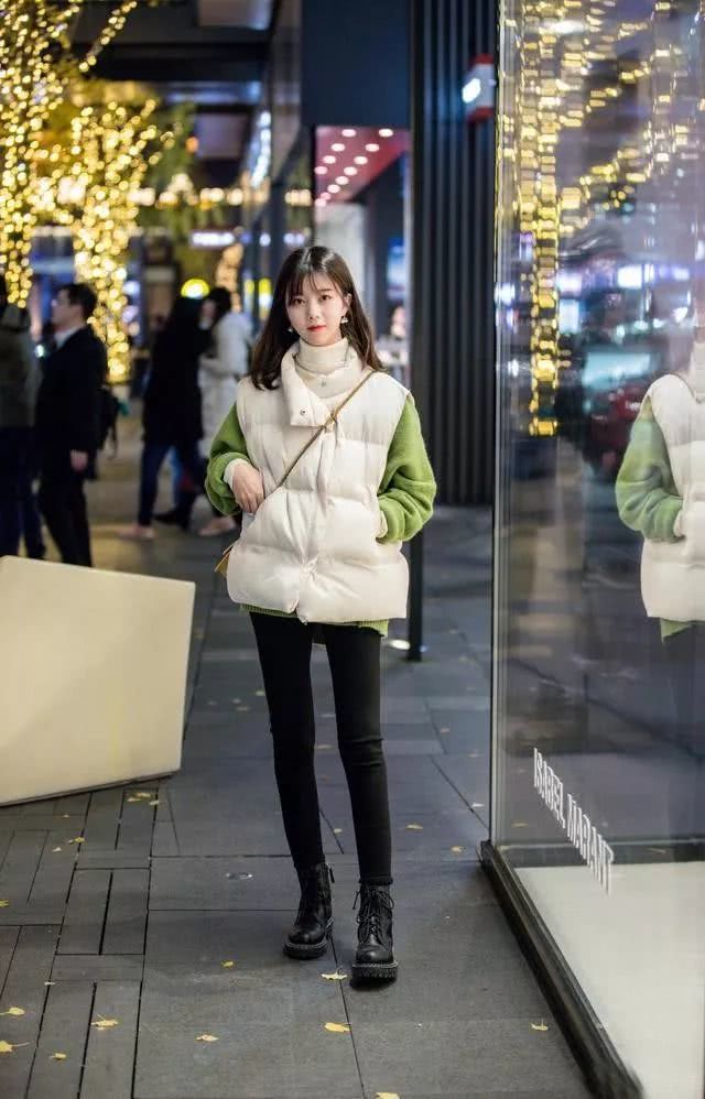 寒冬时节羽绒服还可以这样穿?社会大舞台让人涨姿势!
