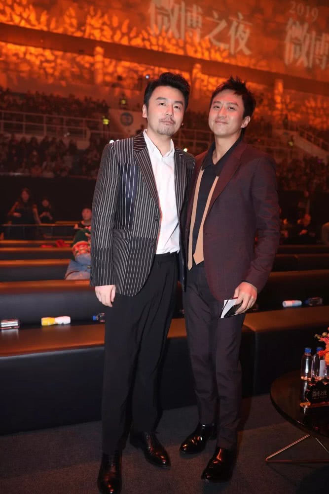 神仙同框太多!郑爽热巴甜酷双杀,亦菲被丽颖艳压,杨紫难敌杨幂