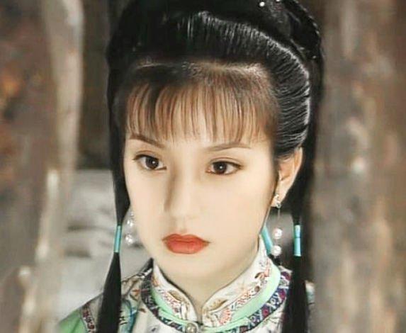 贾静雯70后,林心如70后,赵薇70后,统统没70后的她惊艳