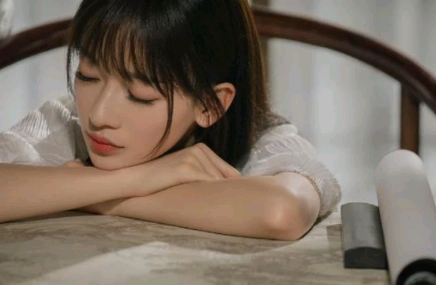 挖走杨颖的造型团队之后，吴谨言越来越像杨颖了，真的能红吗