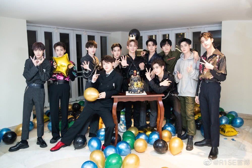 春晚再添新面孔,肖战UNINE火箭少女R1SE均在列,艾兰.沃克也在?