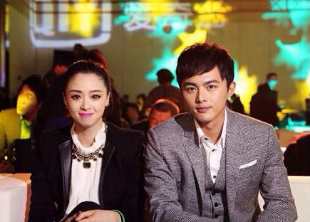 看《还没爱够》冲韩庚却被他吸粉,网友:蒋欣喜欢的男人差不了!