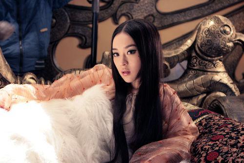 堪称史上最性感“苏妲己”,37岁霍思燕近照,身材比柳岩还性感