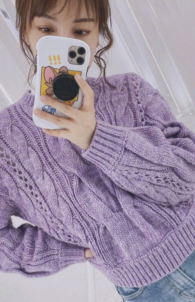 吴昕衣品越来越好,连换3套紫色系造型,却意外穿出少女感?