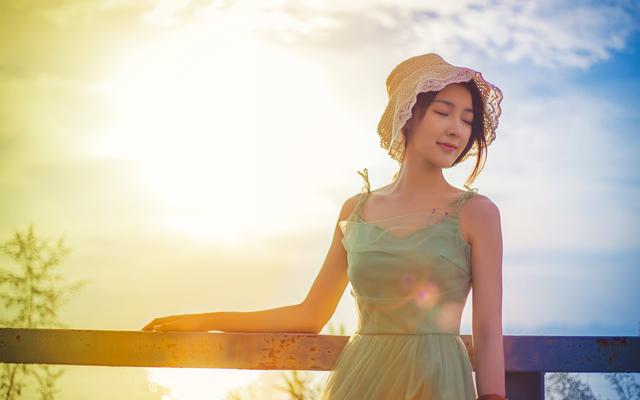 女人最爱男人触摸她哪里?怎样调情让女人欲罢不能