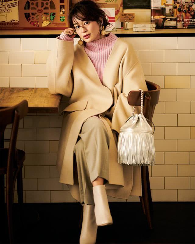 本周穿什么?2020年我们是时候该换个方式穿红色了