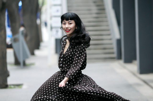 高挑女生的穿搭技巧,这样穿展现女神气场