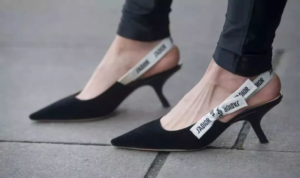 清清鞋柜,女生鞋柜里永远都缺的一双鞋