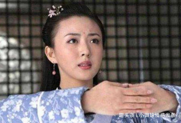 她本是杨幂的小助理,因颜值太高被导演看中,如今摇身一变成大明星