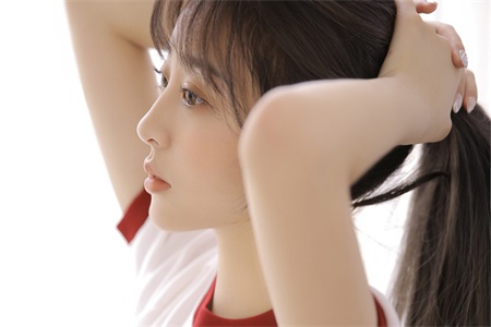 未成18年不能看的视频 少年看了画面晚上睡不着